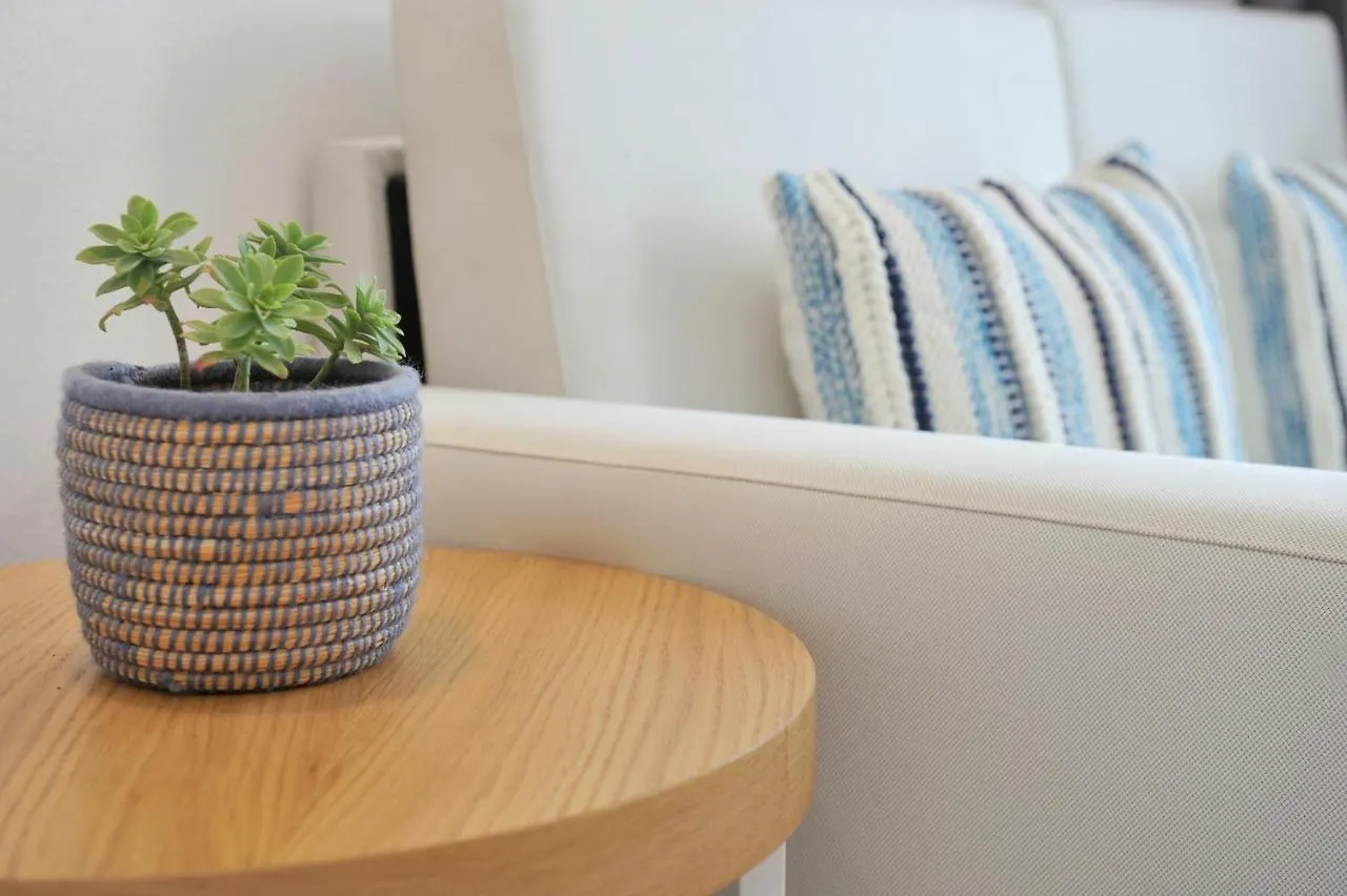 Lefko Suites CChanioti Aparthotel