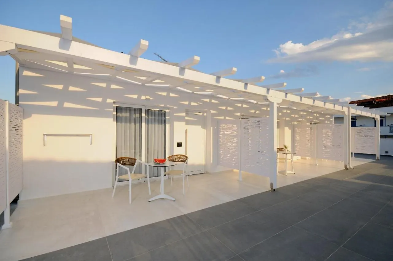 Aparthotel Lefko Suites Chaniotis