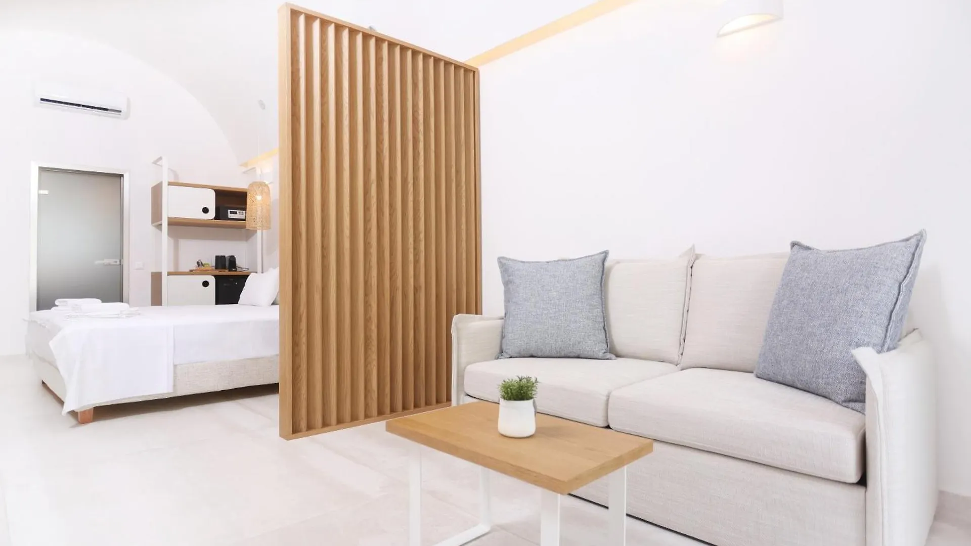 Aparthotel Lefko Suites Chaniotis